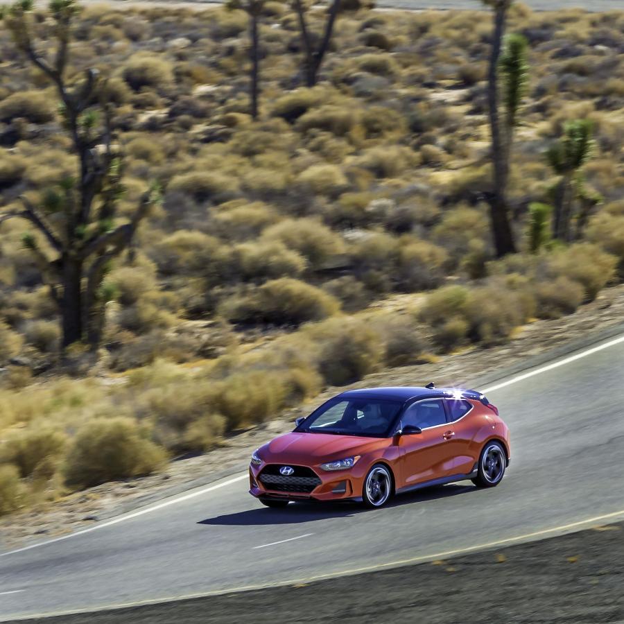  Hyundai Veloster Turbo 2018 года  (NA) (фото 23 из 61)